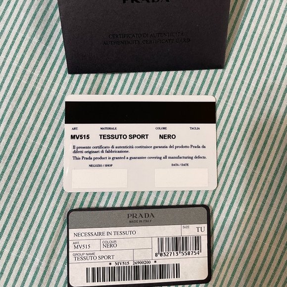 Prada Vintage Tessuto Sport Nylon Bag in Nero (MV515) - Picture 6 of 11